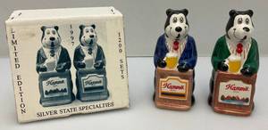 lot 134 image: 1997 HAMMS Beer Limited Edition 11000 Bear Salt & Pepper Shakers (NIB)