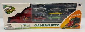lot 136 image: Miniature Car Hualer Semi With Minature Cars (NIB)