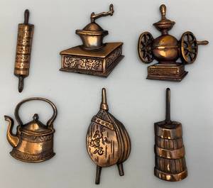 lot 153 image: Miscx. 1950s-60s Casted Coopertone Wall Hangings (Heavy)