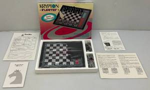 lot 156 image: Vintage Krypton Jupiter Electronic Computer Chess 5T-932 (NIB)