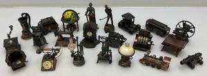 lot 194 image: Misc. Vintage Coppertone Pencil Sharpeners