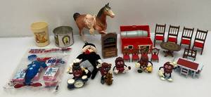 lot 225 image: Misc. Vintage Toys including California Raisens, 1930s Annie Cup & More