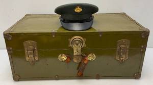 lot 243 image: Vintage Army Foot Locker With Army Cap