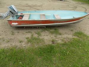 1979 Lund Boat
