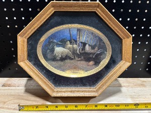lot 20 image: Framed Collectors Plate The Great Shepherd Masterpiece Collection