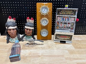 lot 67 image: Collectible Items and Decor