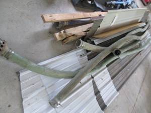 lot 33 image: (4) sections of heavy duty ridgid l...