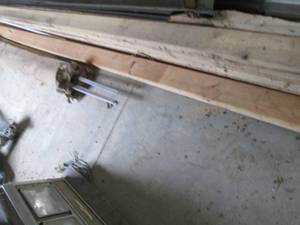 lot 35 image: 4pcs 16ft long 2x4 lumber 1pc 16ft ...