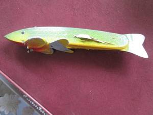lot 61 image: Vintage Wood fishing lure...