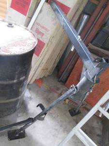 lot 66 image: Metal Cherry picker engine hoist...
