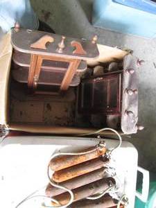 lot 84 image: 5-gallon bucket containing vintage ...