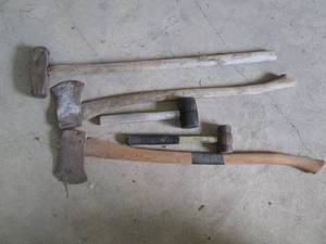 lot 212 image: Splitting mails, mallets and sledge...