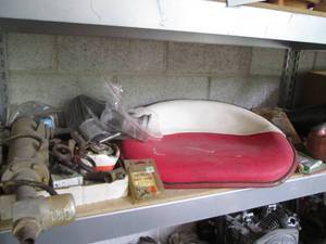 lot 222 image: Tractor Seat, grease gun fittings, ...