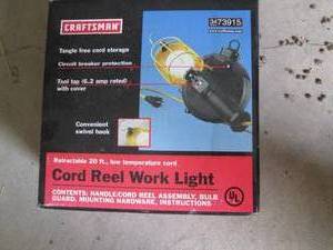 lot 246 image: Craftsman Cord Reel work light new ...