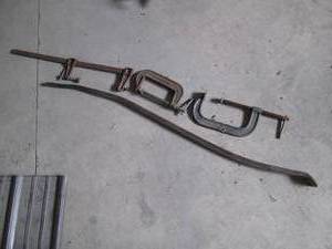lot 250 image: Long handle pry bar, 8in c-clamps p...