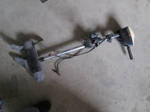 lot 251 image: Minn Kota 85 trolling motor untest...