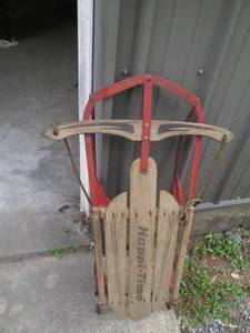 lot 286 image: Vintage metal and wood Happi-time s...