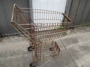 lot 287 image: Vintage metal shopping cart...