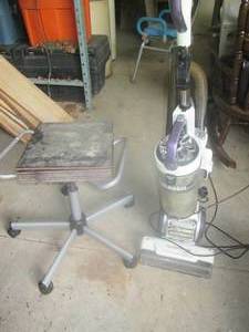 lot 131 image: Eureka vacuum and stand with tile for projects