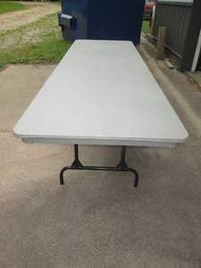 lot 177 image: 8ft plastic folding banquet table...