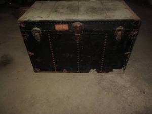lot 199 image: Vintage black storage trunk with me...