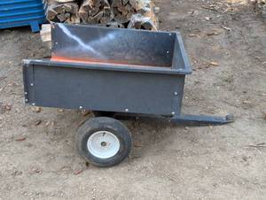 lot 16 image: Utility Trailer - Lawn MowerTractor