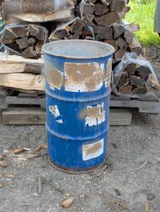 lot 6 image: 15 Gallon barrel with Handles and Poly Lining