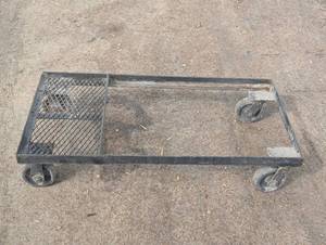 lot 71 image: Large Heavy Duty Metal Rolling Cart - Low Profile Built to Last