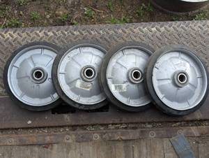 lot 88 image: Set of 4 Heavy Duty Metal and Rubber Wheels