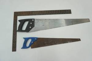 lot 34 image: Hand Saws & Square