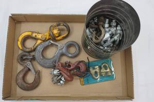 lot 40 image: Heavy Duty Eye Hoist Hooks and Cable Clamps