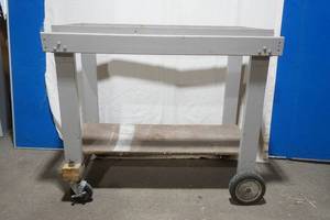 lot 111 image: trash can cart