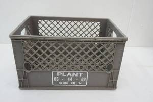 lot 129 image: Milk Crate 19x 13