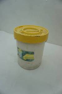 lot 165 image: Plano Minnow Bucket