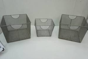 lot 176 image: Wire Baskets (3ct)
