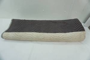 lot 192 image: PackingMoving Blanket