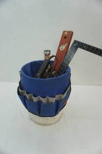 lot 250 image: 5 gallon bucket with tools