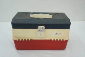 lot 265 image: Vintage Sears Tackle Box 34431