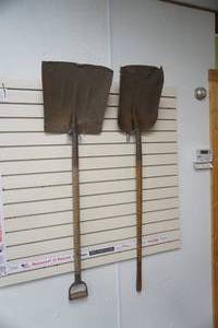 lot 287 image: Trench Shovels (2ct)