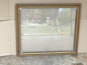 lot 204 image: Vintage Picture Frame