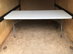 lot 19 image: Plastic Fold Up Table