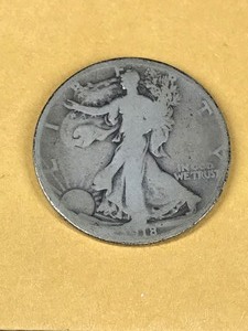 lot 210 image: 1918 S Liberty Standing Half Dollar