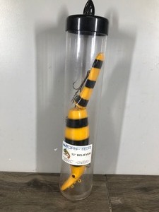 lot 263 image: Drifter Tackle 13 Believer jointed fishing lure in the Jailbird color pattern (black and yellow stripes)