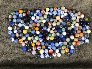 lot 281 image: Lot of Collectible Marbles