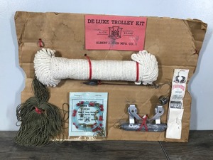 lot 309 image: Vintage Deluxe Trolley Kit for Fishing with Instructions