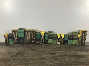 lot 317 image: Lot 18 Vintage Radio  Vacuum Tubes - Brand Sylvania