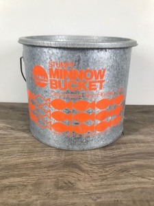 lot 329 image: Vintage Frabill Stumpy Minnow Bucket Galvanized Non Floating 8qt