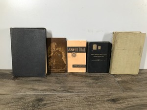 lot 356 image: Lot of Vintage Books and More