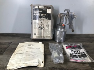 lot 359 image: Craftsman Professional Quality Spray Gun - Model 919.156241