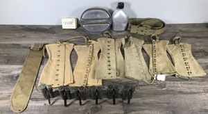 lot 368 image: Lot of Vintage Military Collectibles